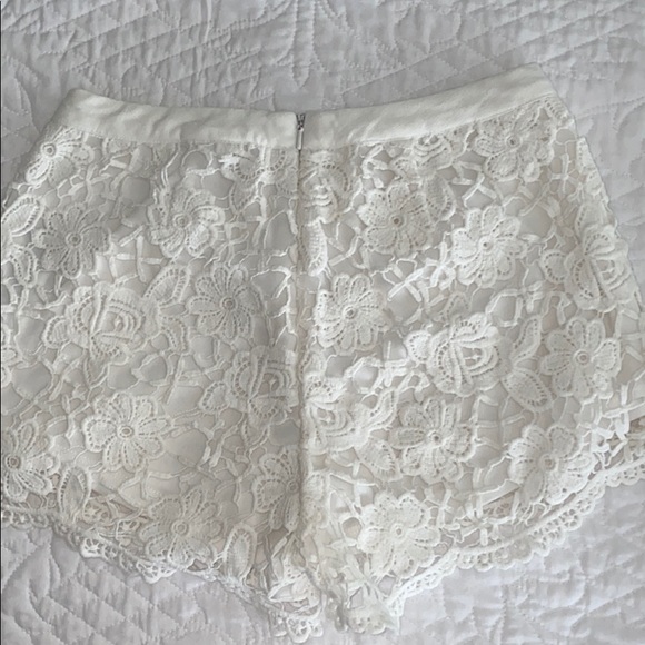 Brand New Forever 21 Lace Up Shorts - Picture 7 of 10